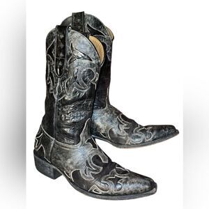 Sterling River CowGirl Cowboys Black/Gray Embroidered Leather Made InMexico